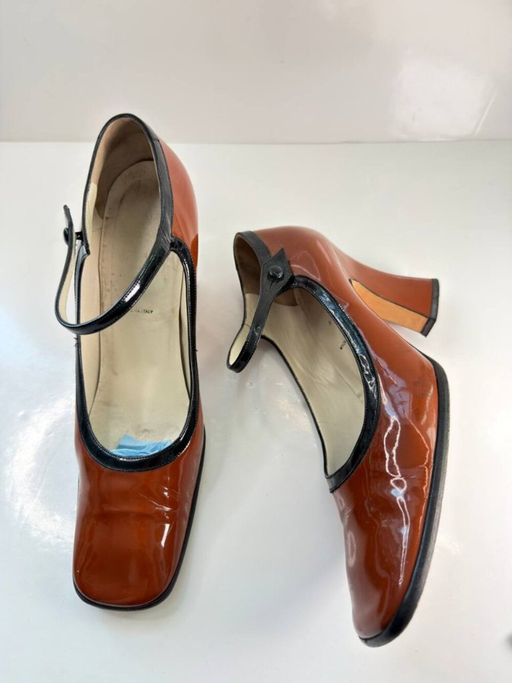 Prada Vintage Patent Leather Mary Jane Heels –  Size EU 38.5 (US 8.5) - Picture 3 of 16